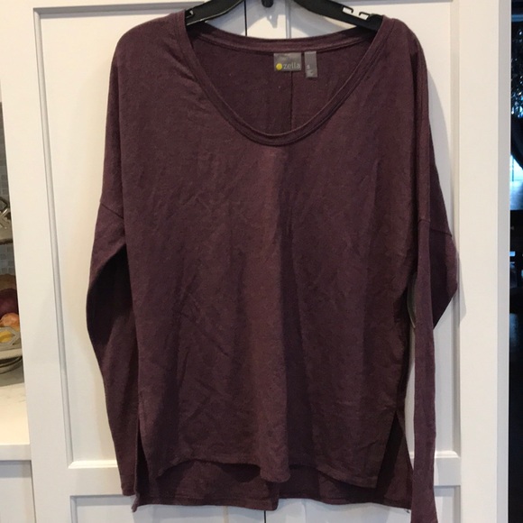 Zella Tops - ZELLA NWT V Neck top